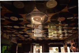 1974 Niste Domni si Fiii - Bar Restaurant